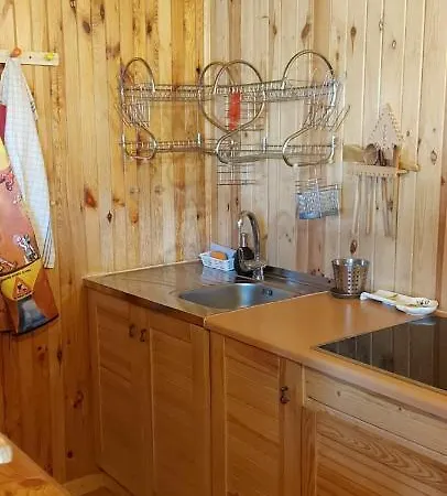 - Letniskowy Nad Jeziorem *